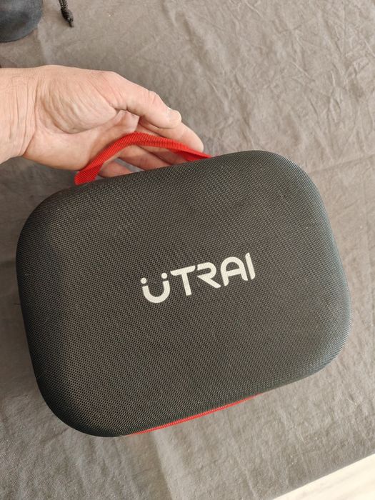 Пусковий пристрій авто Utrai JS-5 JStar компресор фонарик повербанк