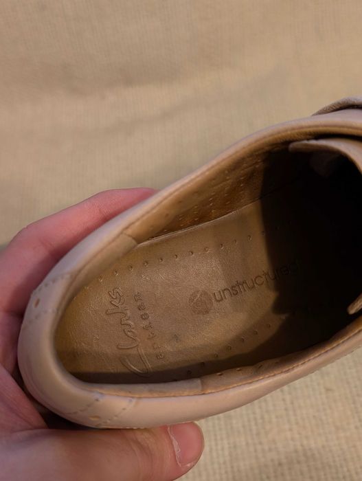 Półbuty skórzane damskie Clarks