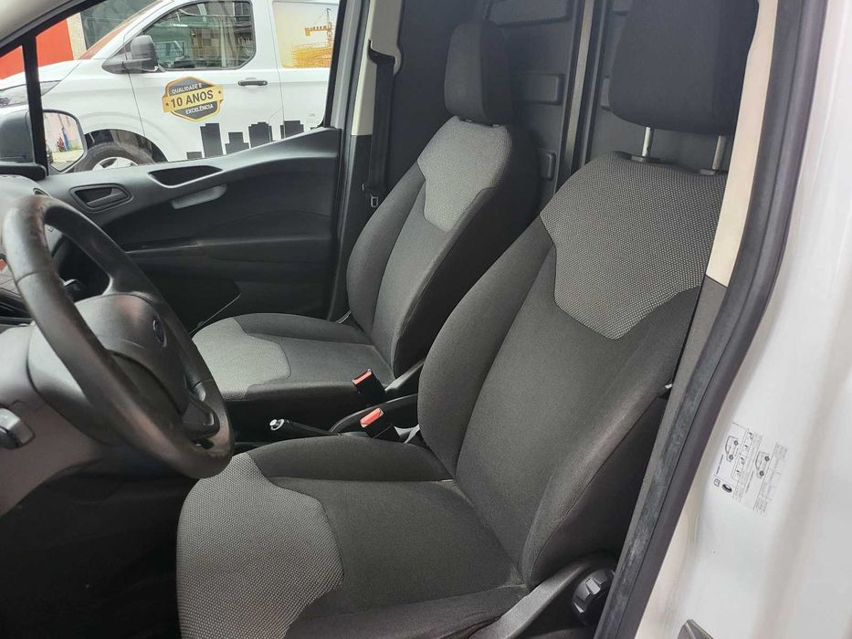 Ford Transit Courier 1.5 TDCi – 12/2016 – 99.500 km
