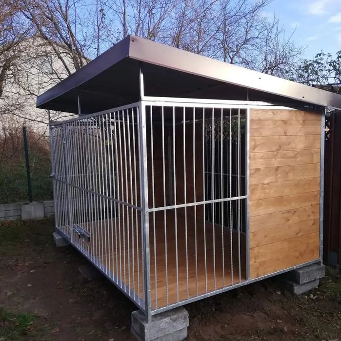 Kojce  dla psa, drewutnie