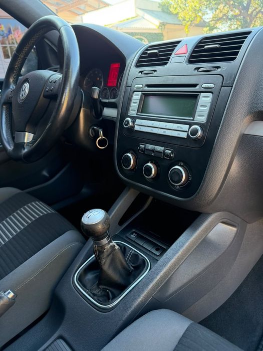 Volkswagen Golf 2008 рік
