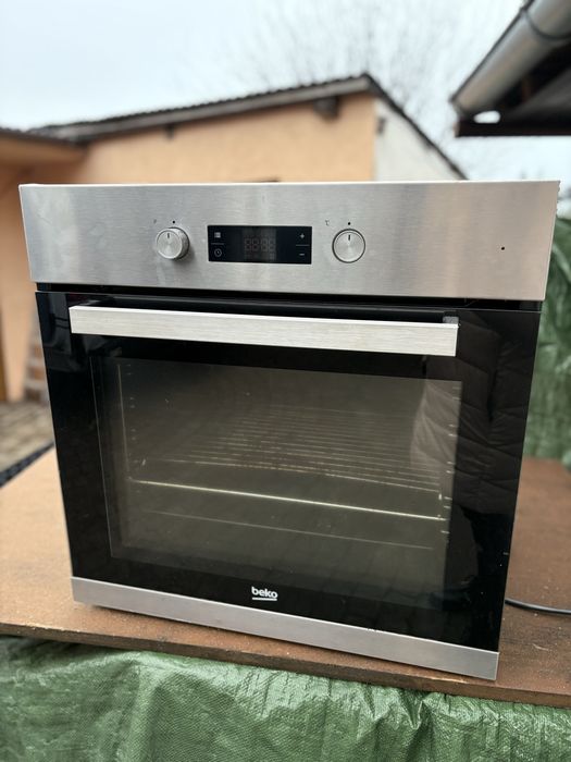 Piekarnik elektryczny Beco