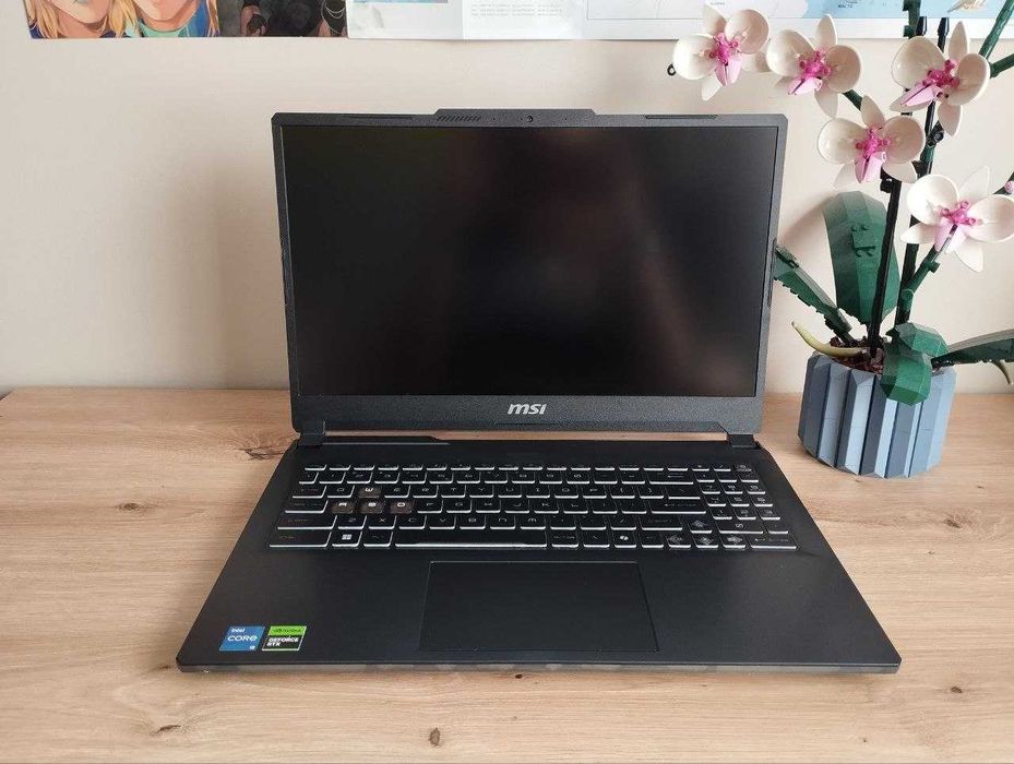 Laptop MSI Cyborg 15 A12VE