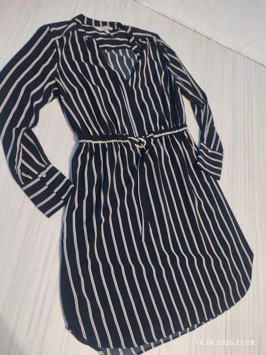 sukienka marki H&M rozm. L