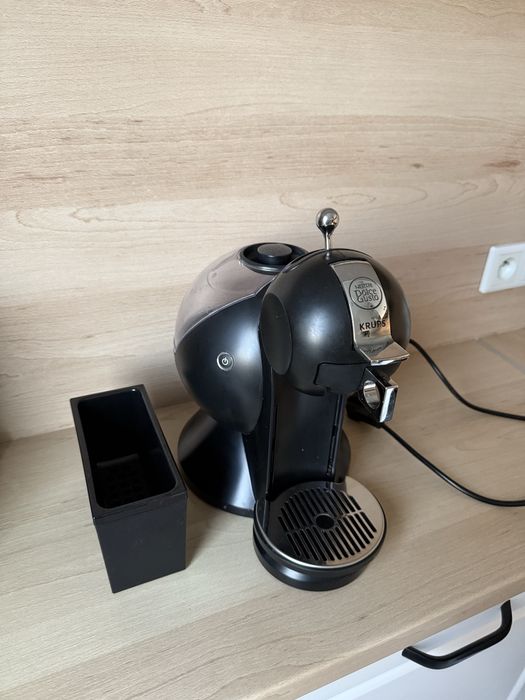 Ekspres do kawy KRUPS dolce gusto na kapsulki