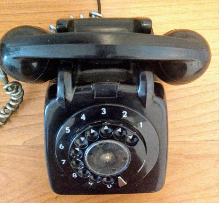 Telefone  Antigo