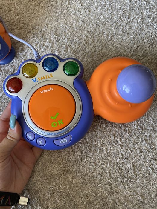 V.Smile Console (TV Educational System)64740207726978121