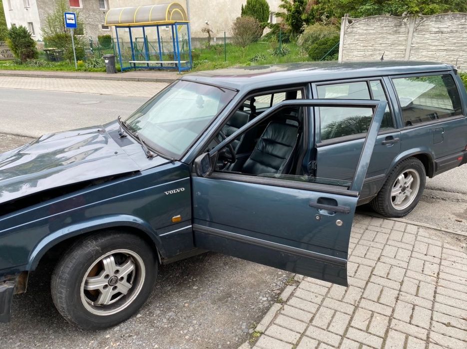 Volvo 740/760/960 pakiet części 4 sztuki drzwi z dowozem
