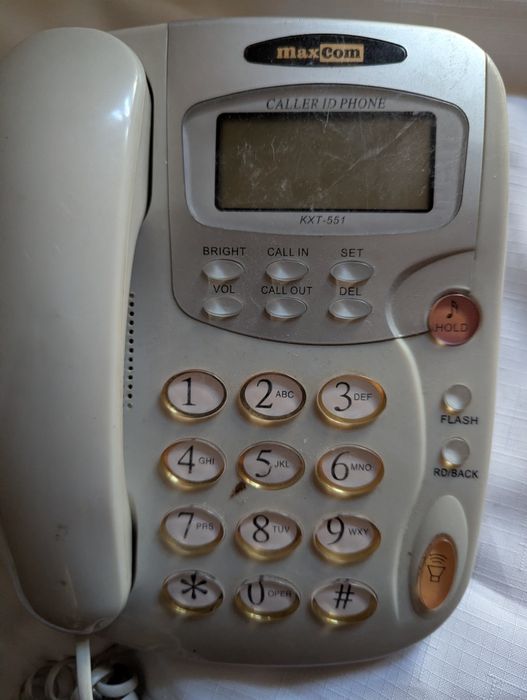 Telefon stacjonarny maxcom