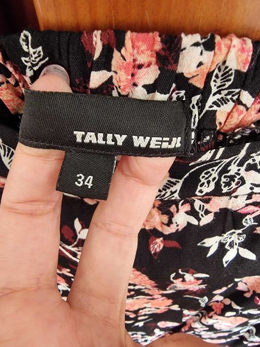 Saia comprida com padrão florido e renda Tally Weijl, tamanho 34