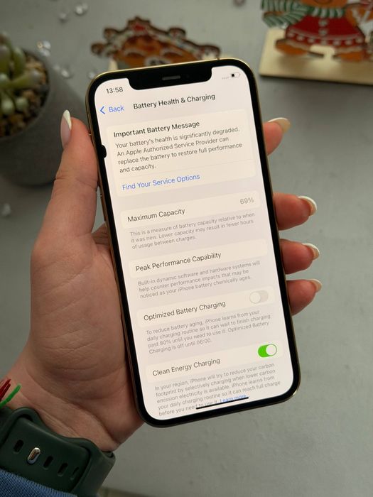 Apple iPhone 12Pro 256Gb Gold. Neverlock. УЦІНКА