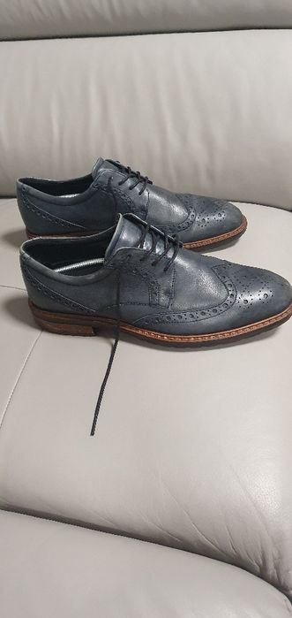 Buty ze skóry Ecco 43