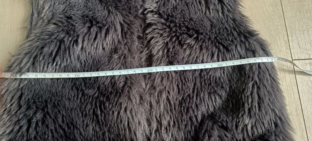 Bezrękawnik dla dziewczynki