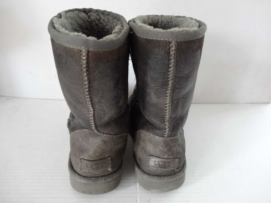 Buty UGG CLASSIC SHORT roz 39 Ocieplane Śniegowce