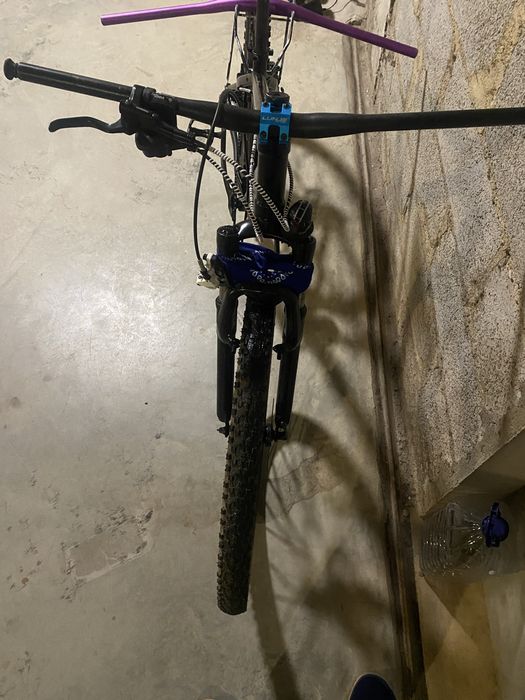 Bicileta de btt/grau