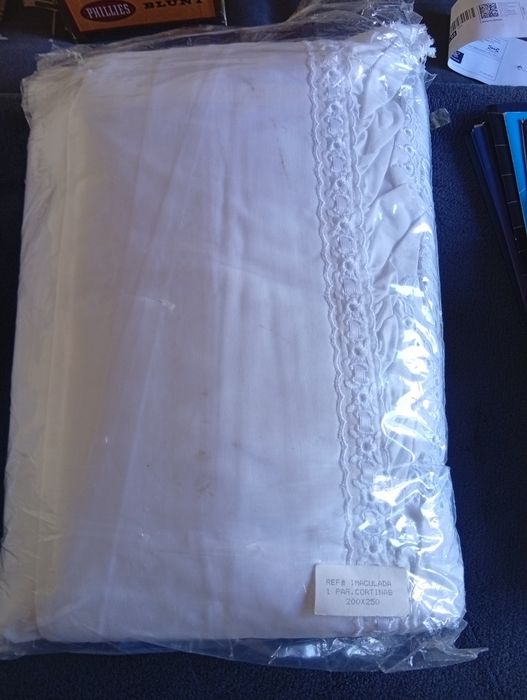 Capas de edredão Bordadas, de casal (1,60x2,00)