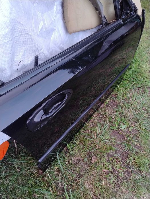 Saab 9-3,  SS drzwi przednie prawe kompletne w kolor 170