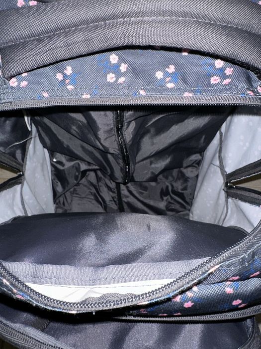 Mochila e troley - 2 em um e lancheira