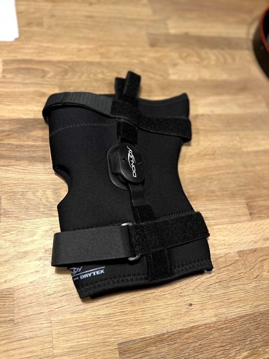 Orteza kolana DonJoy Deluxe Hinged Knee Slave Stabilizator Nowy! XL