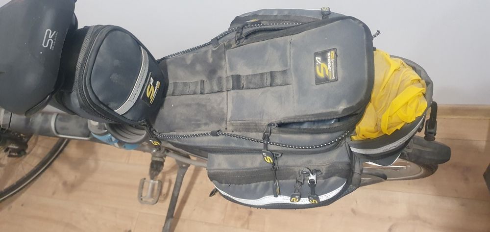 Unibike Globetrotter rama 21"