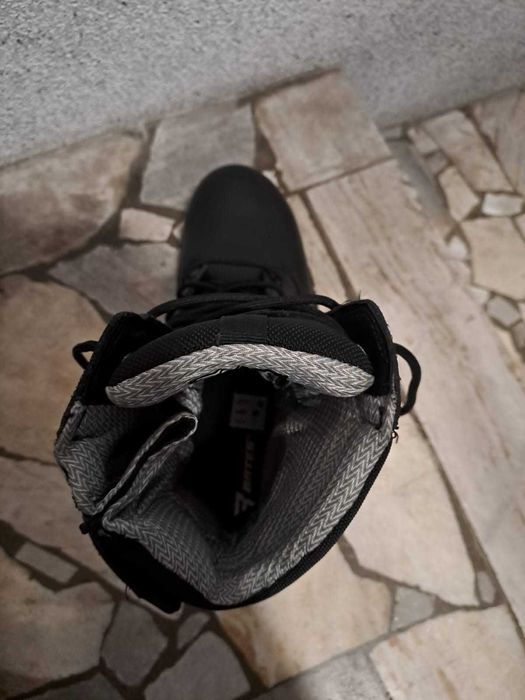 Czarne buty taktyczne