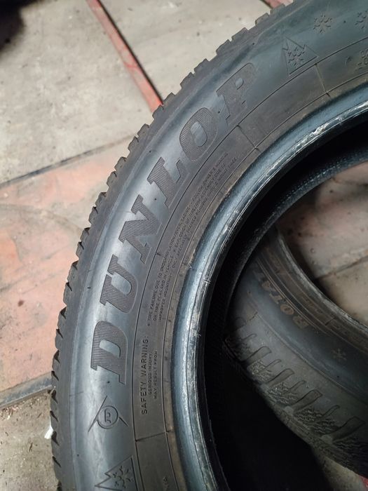 Pneus 175/65r15 Dunlop Winter Response 2 com 90% de piso