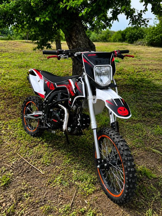 Питбайк BSE SP04 Enduro 140 (9лс)