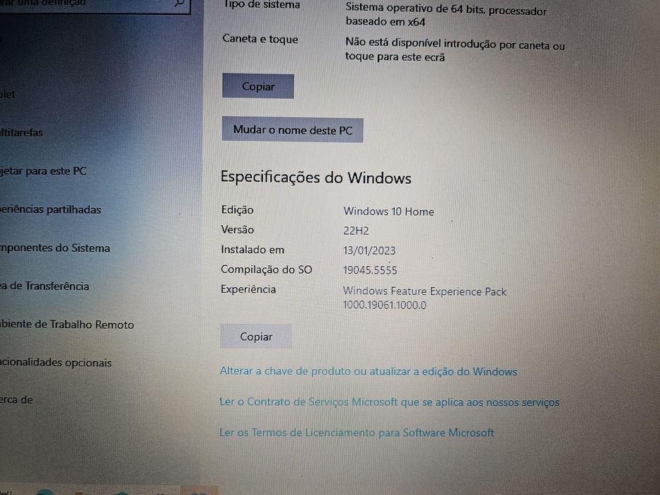 Computador ASUS a funcionar na perfeição