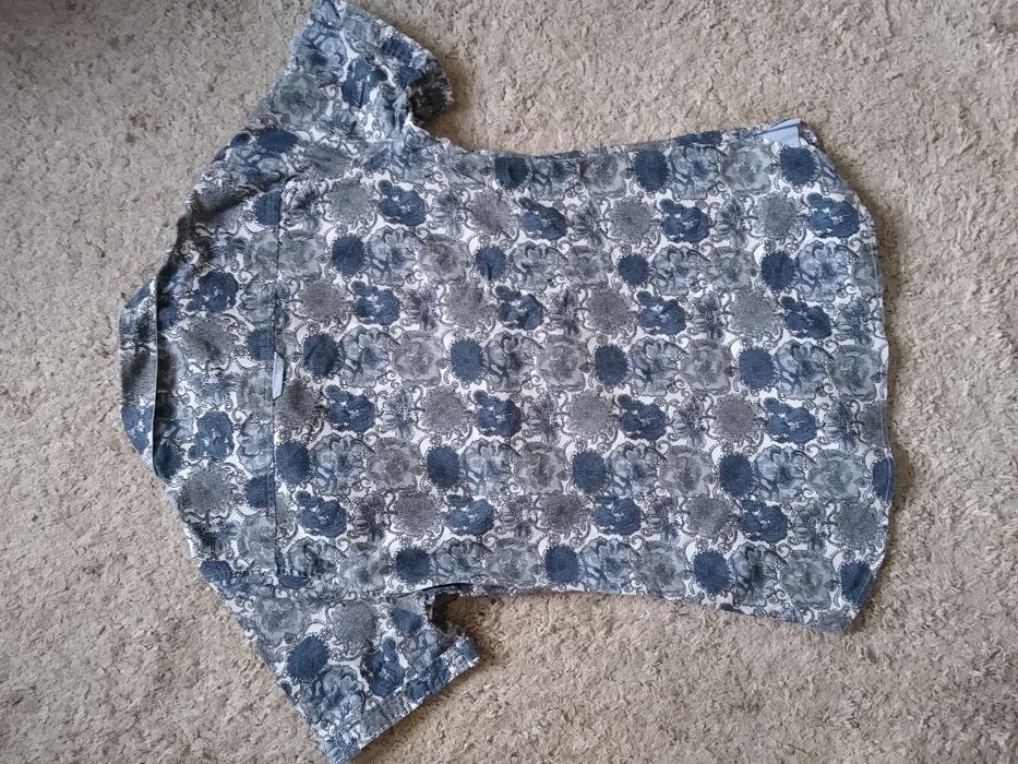 Bluzka koszulowa we wzory krótki rękaw