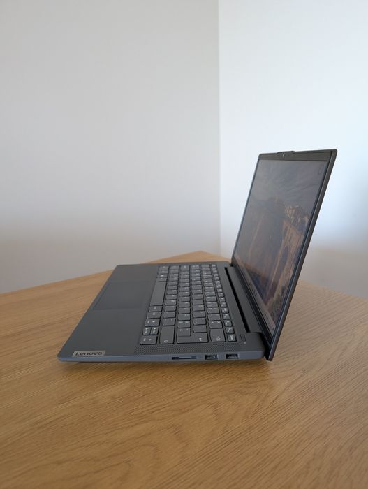 Portátil Lenovo Ideapad 5