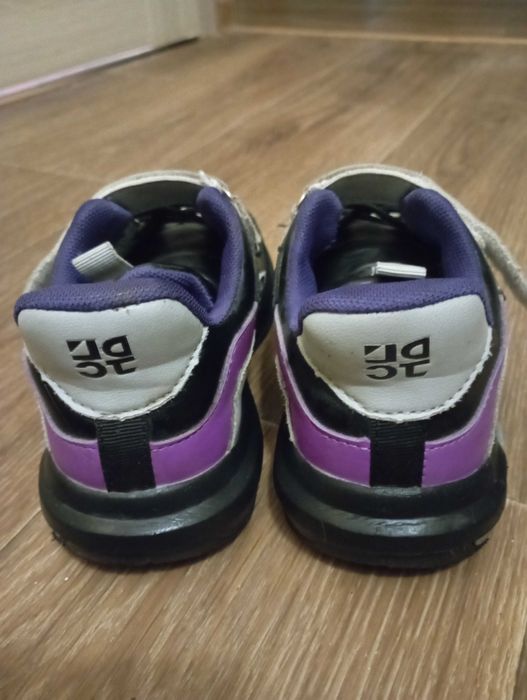 Кросовки для девочки