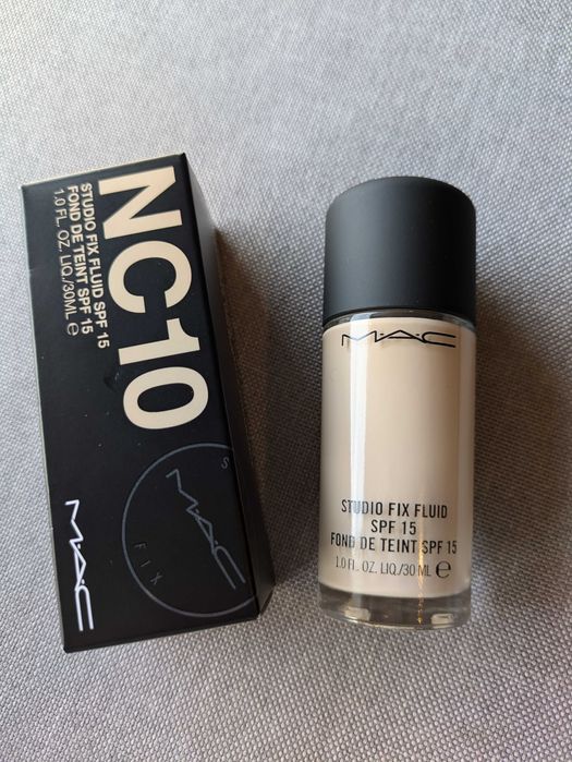 MAC - Studio Fix Fluid - Long-lasting Foundation (SPF 15)(NC10) 30 mL