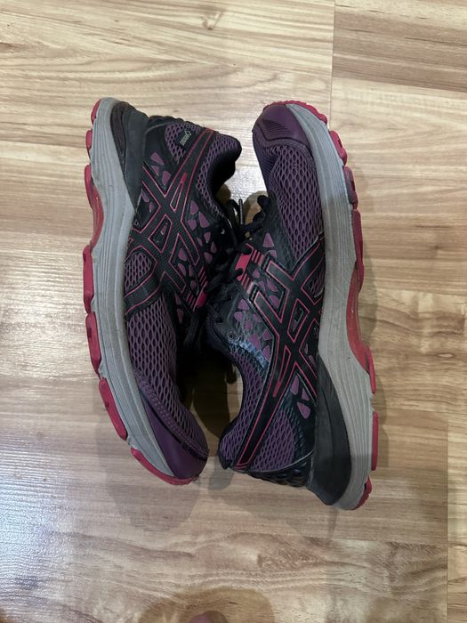 Кросівки Asics Gore tex