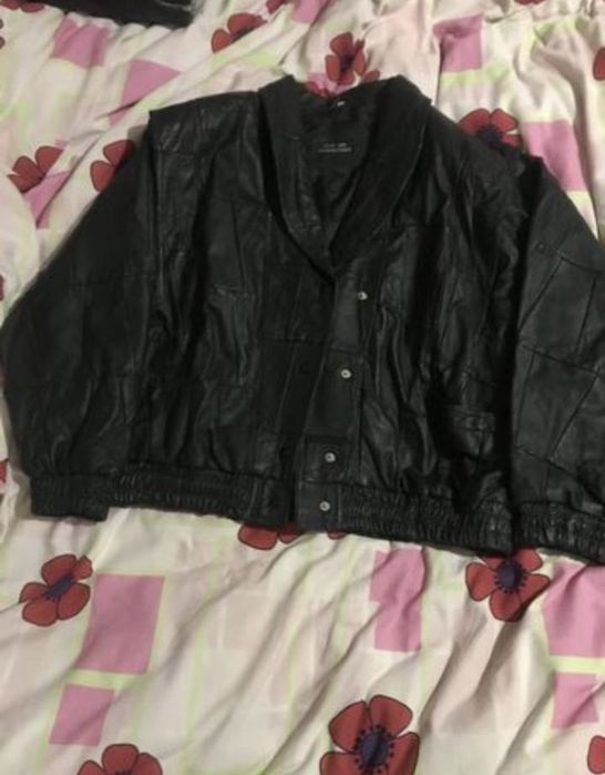 Чоловіча шкіряна куртка