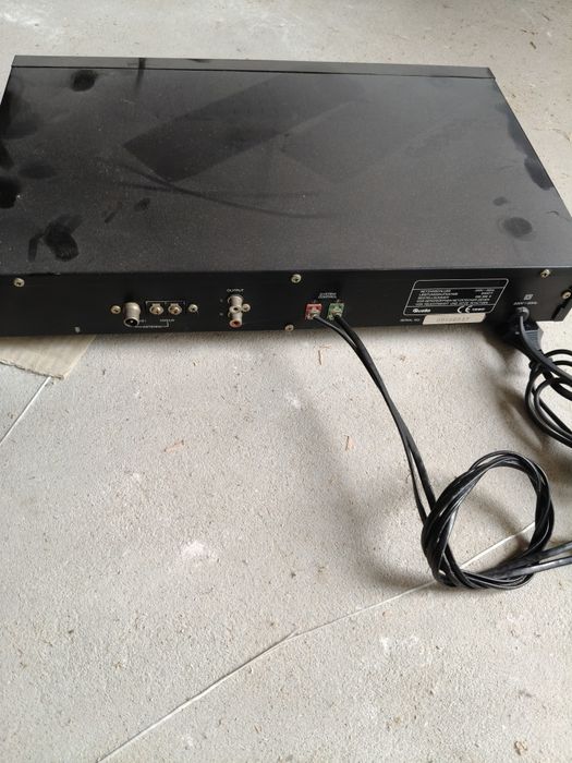 Tuner radiowy Pioneer Universum