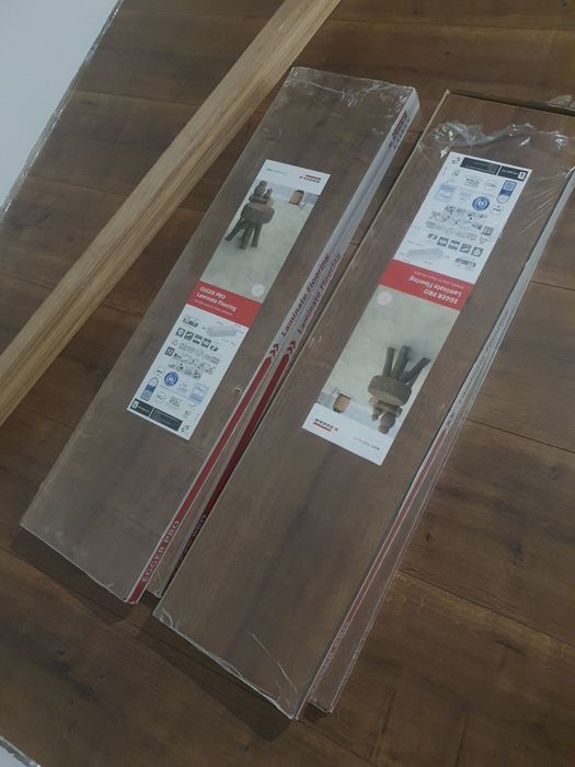 Panele podłogowe EGGER 8/32 DĄB HAMILTON