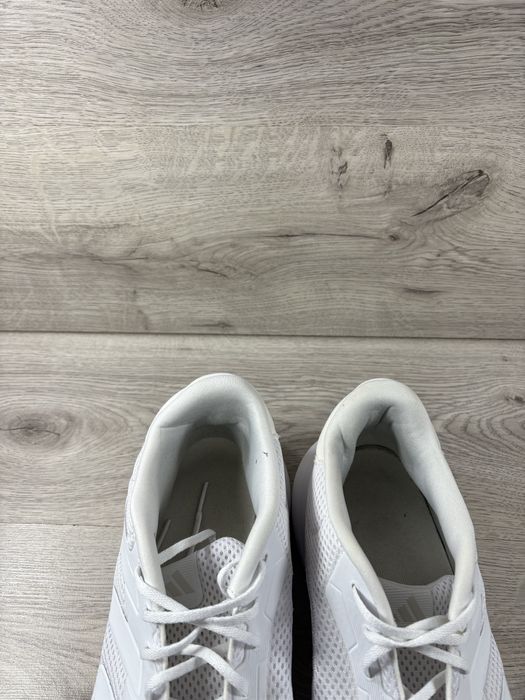 Adidas чоловічі кросівки 45 розмір