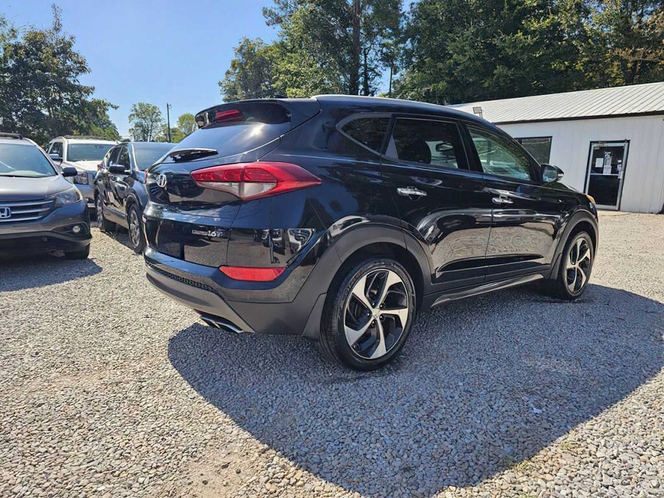 Hyundai Tucson Limited      2016