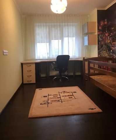 3-кімнатна квартира в Центрі • 102 м² • Якісний ремонт!