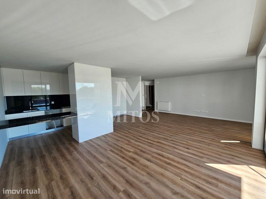 Apartamento T3 novo - centro da cidade