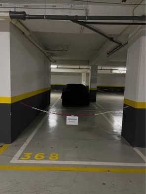 Garagem - Estacionamento Cascais