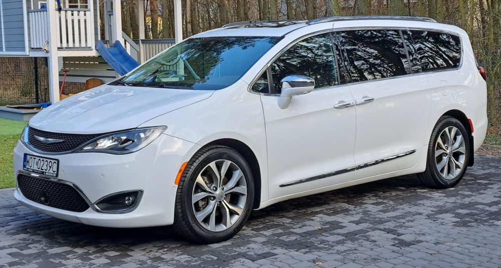 Chrysler Pacifica