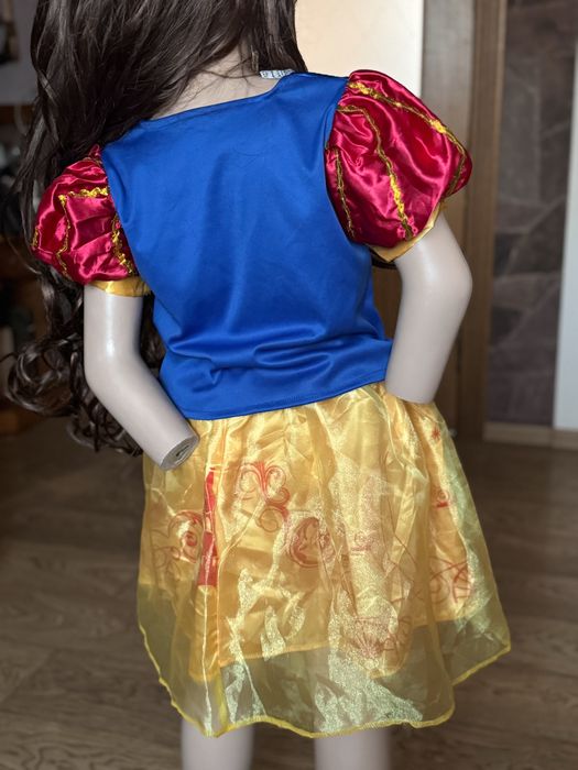 Білосніжка,карнавальний костюм