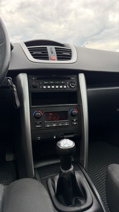 Peugeot Пежо 207 SW 2008 р 1.6 Бензин 5МКПП