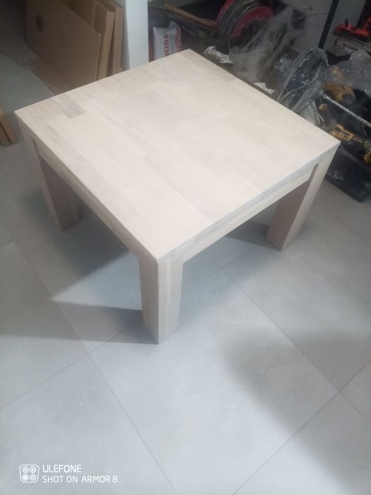 Stolik kawowy z jesiona