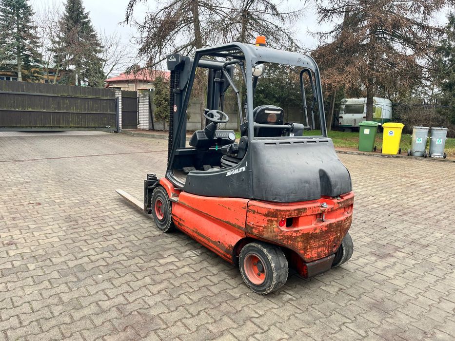 LINDE E25 / udźwig 2500 kg / wózek widłowy / elektryczny / z Niemiec
