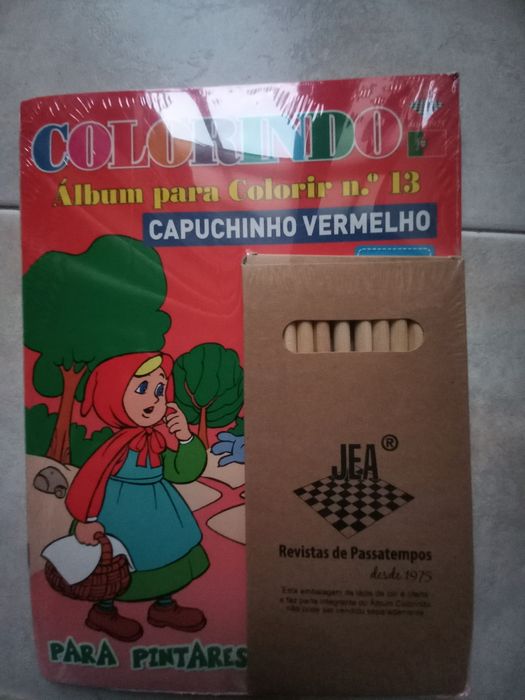 Livros para colorir NOVOS com lápis com várias cores
