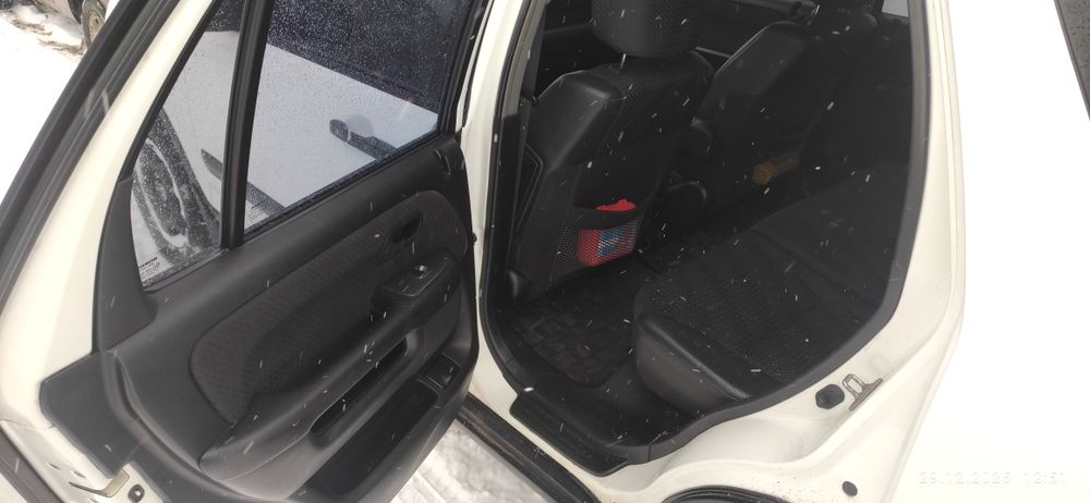 Продам  HONDA CR-V 2003г  газ-бензин     АВТО ВСЕ В РІДНІЙ ФАРБІ