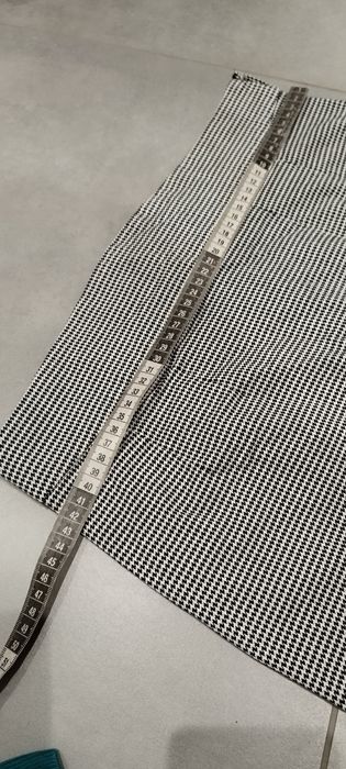 R.44 długa biało czarna spódniczka MIDI w pepitkę