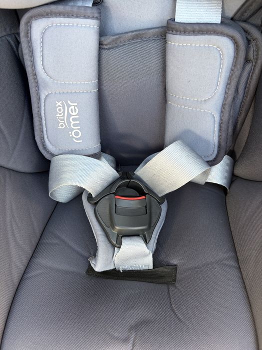 Автокрісло Britax-Romer Dualfix² R